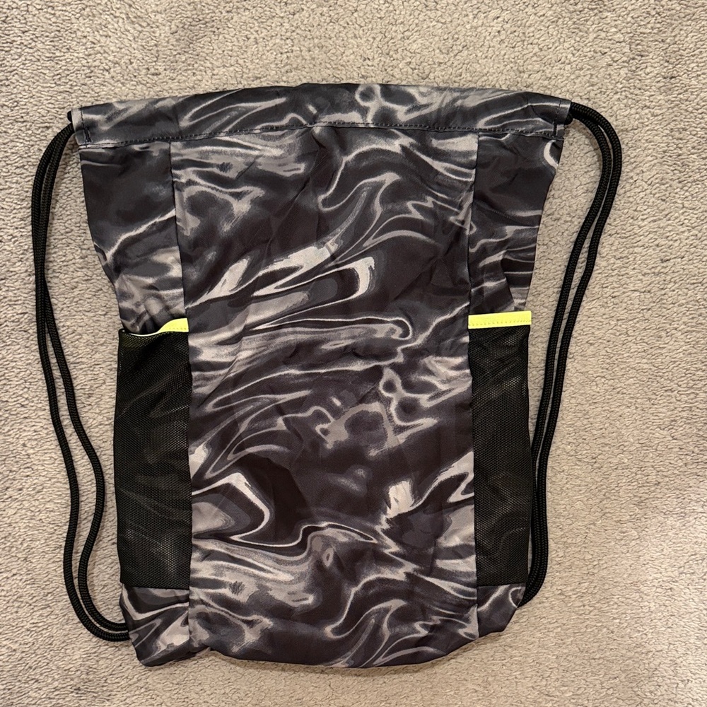 Lands’ End New Black Drawstring Bag - Picture 2 of 4